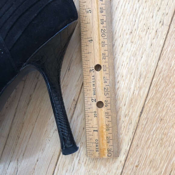 EUC Guess heels - Picture 9 of 12